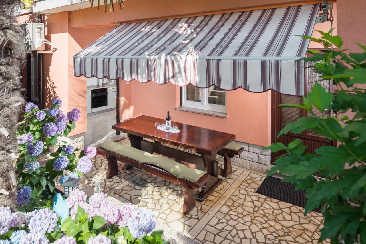 Apartments Marcan Porec Exterior photo