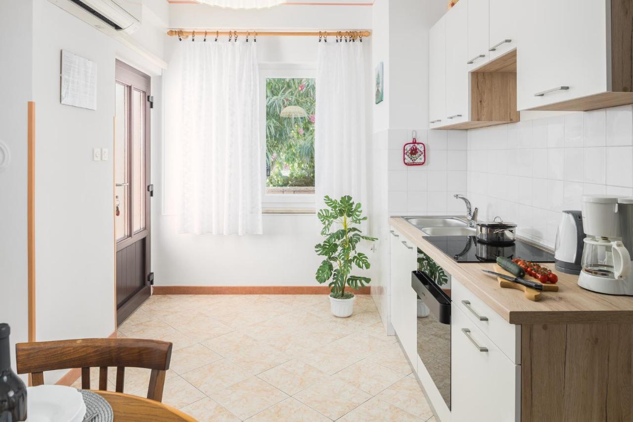 Apartments Marcan Porec Exterior photo