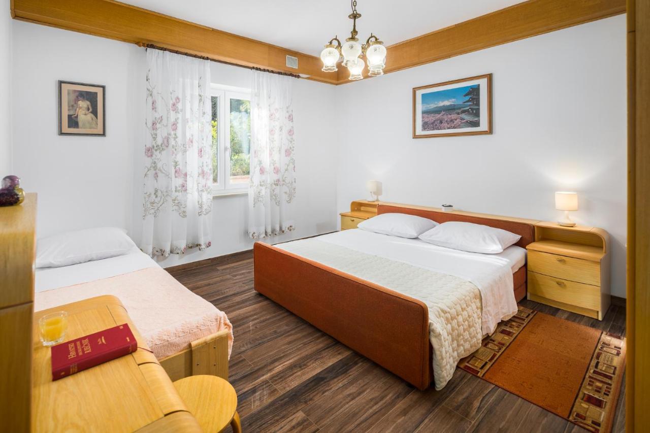 Apartments Marcan Porec Exterior photo